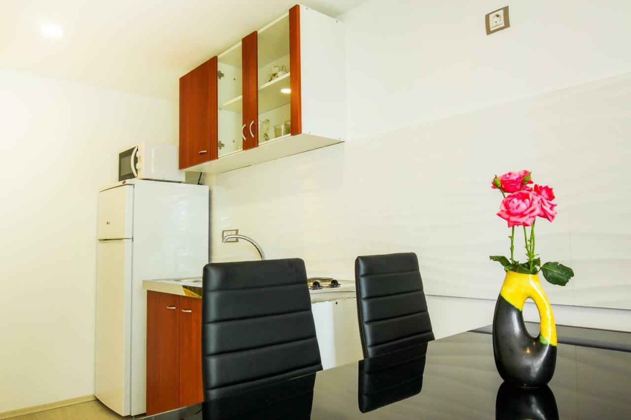 Apartment Bugenvilija 洛夫兰 外观 照片